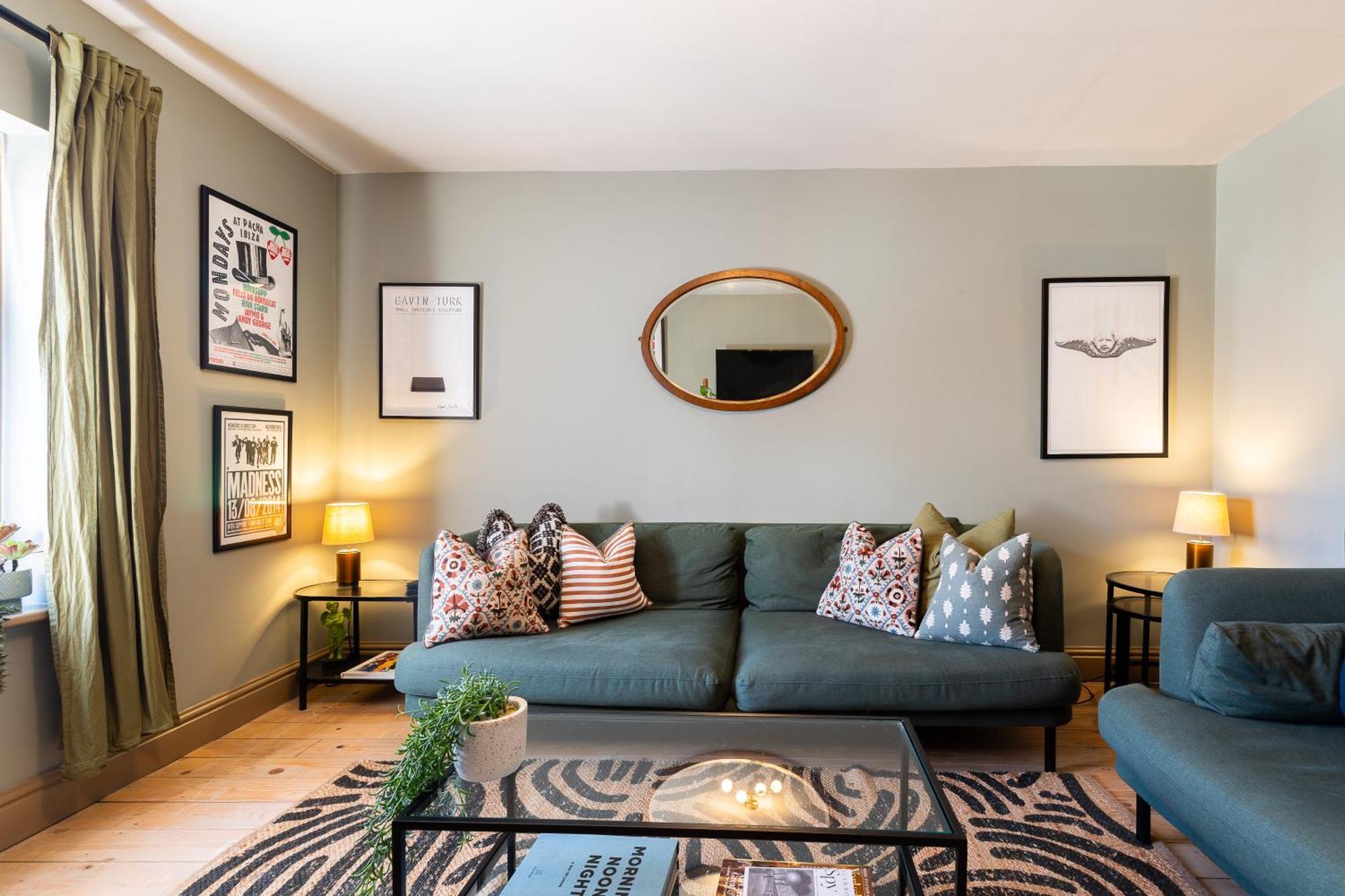 Stylish Seaside Home With King Beds And Parking Scarborough Kültér fotó